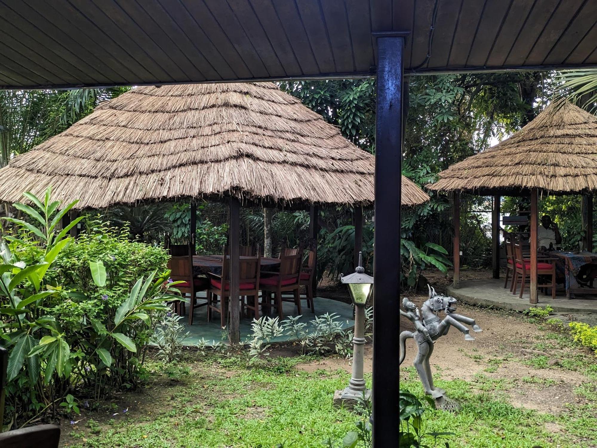 Foyer Du Marin - Deutsche Seemannsmission Douala Exteriér fotografie